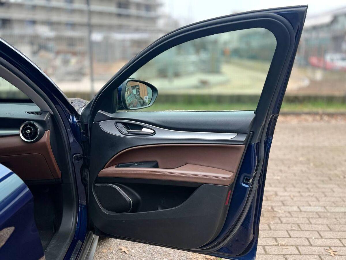 Alfa Romeo Stelvio 2.2 t Super Q4 210cv auto