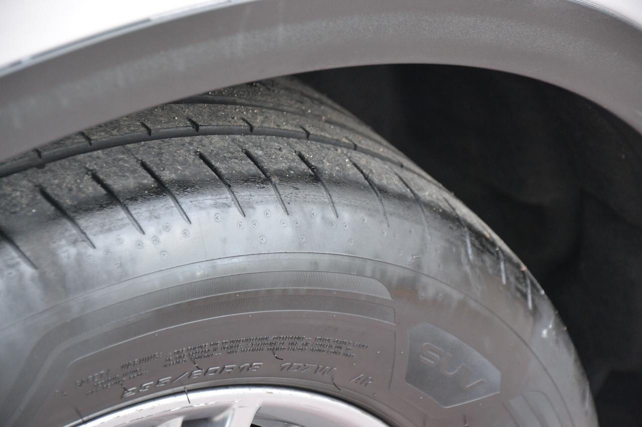 Alfa Romeo Stelvio 2.2 160CV AT8 *FULL LED+NAVI+PDC+RCAM+F1+PRIVACY*