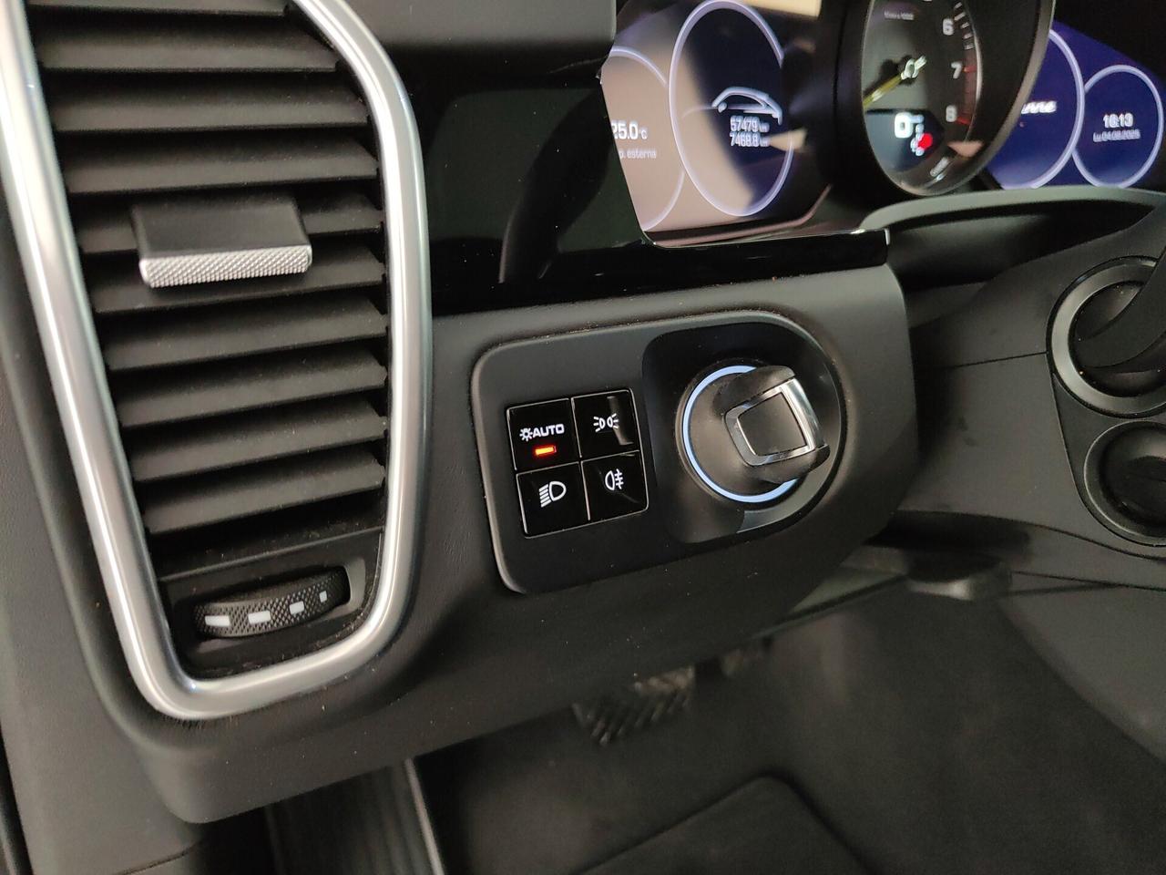 Porsche Cayenne Coupé 3.0 V6 E-Hybrid