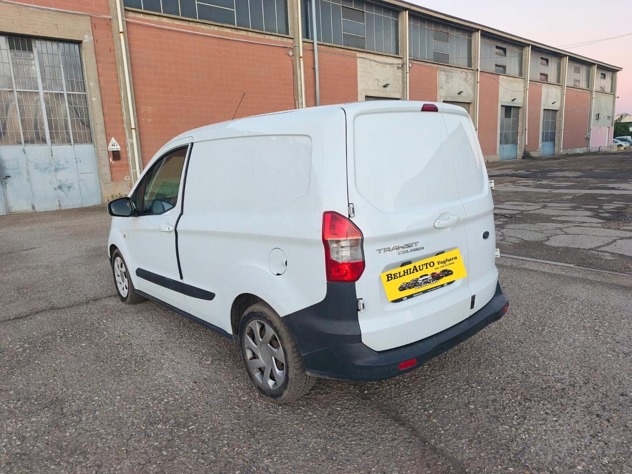 Ford Transit 2017----1.5 Diesel Autocarro