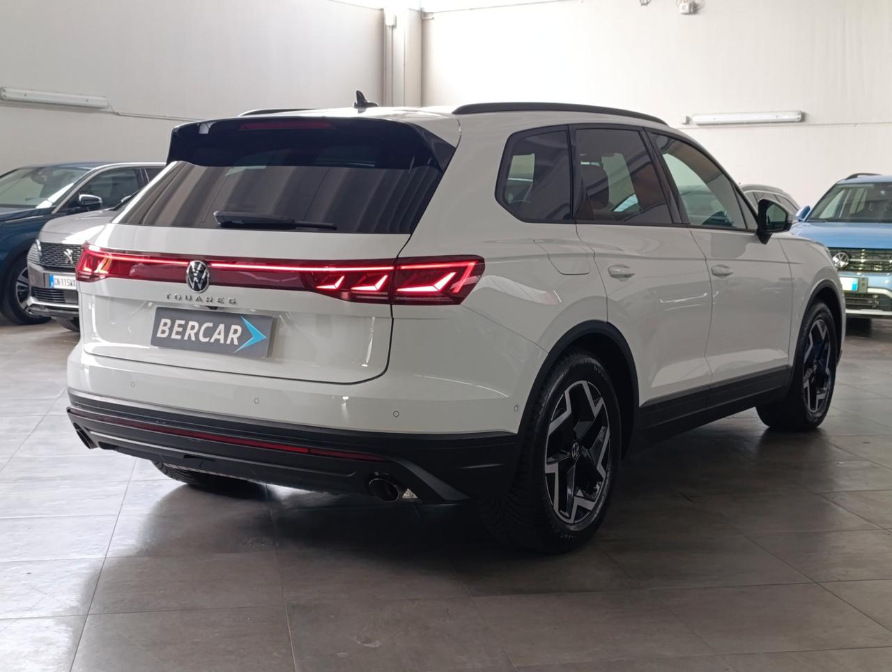 Volkswagen Touareg 3.0 V6 tdi scr 231cv auto