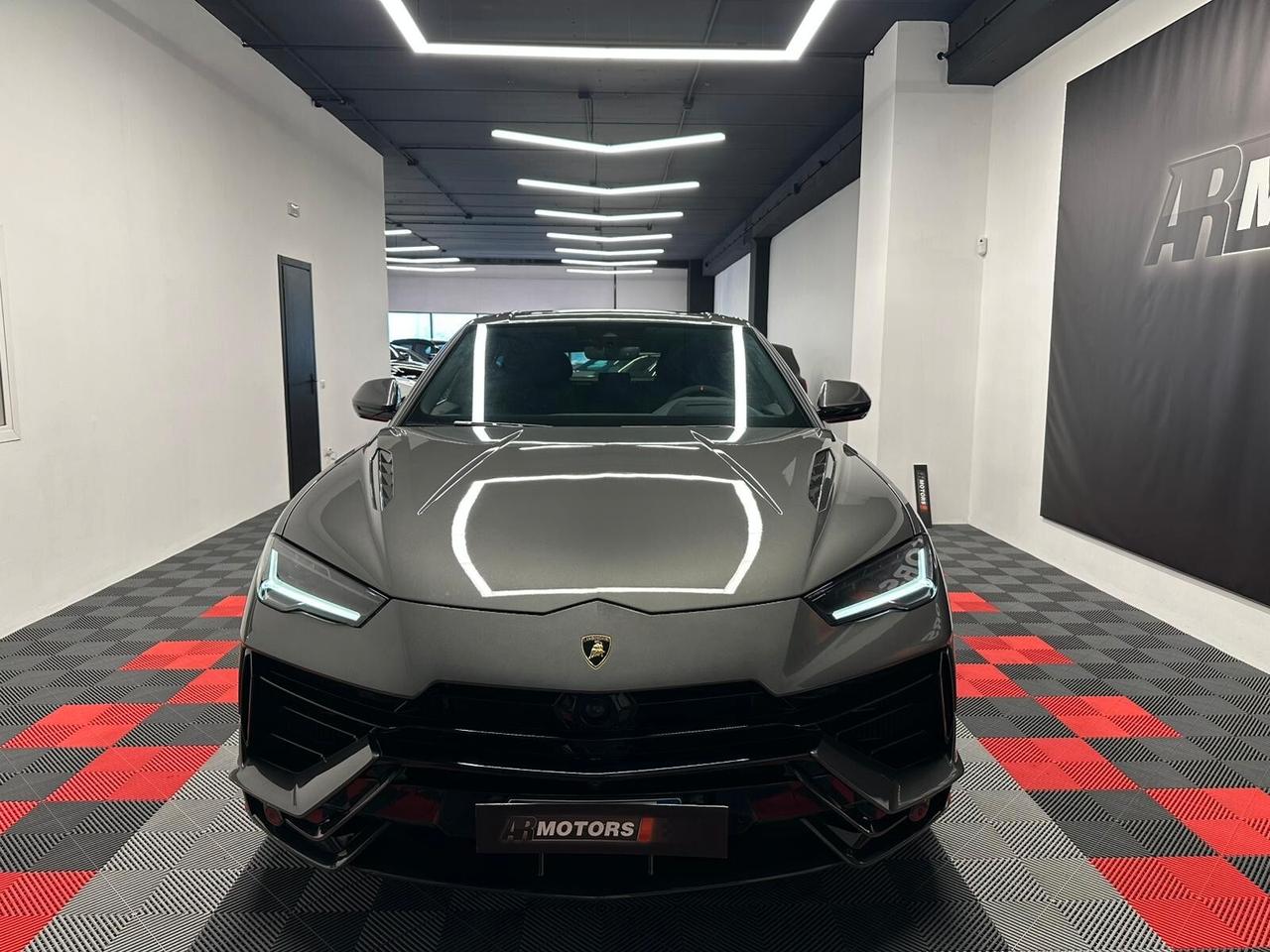 Lamborghini Urus 4.0 Performante