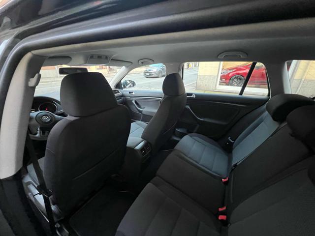 VOLKSWAGEN Golf Variant 1.6 TDI DPF Highline