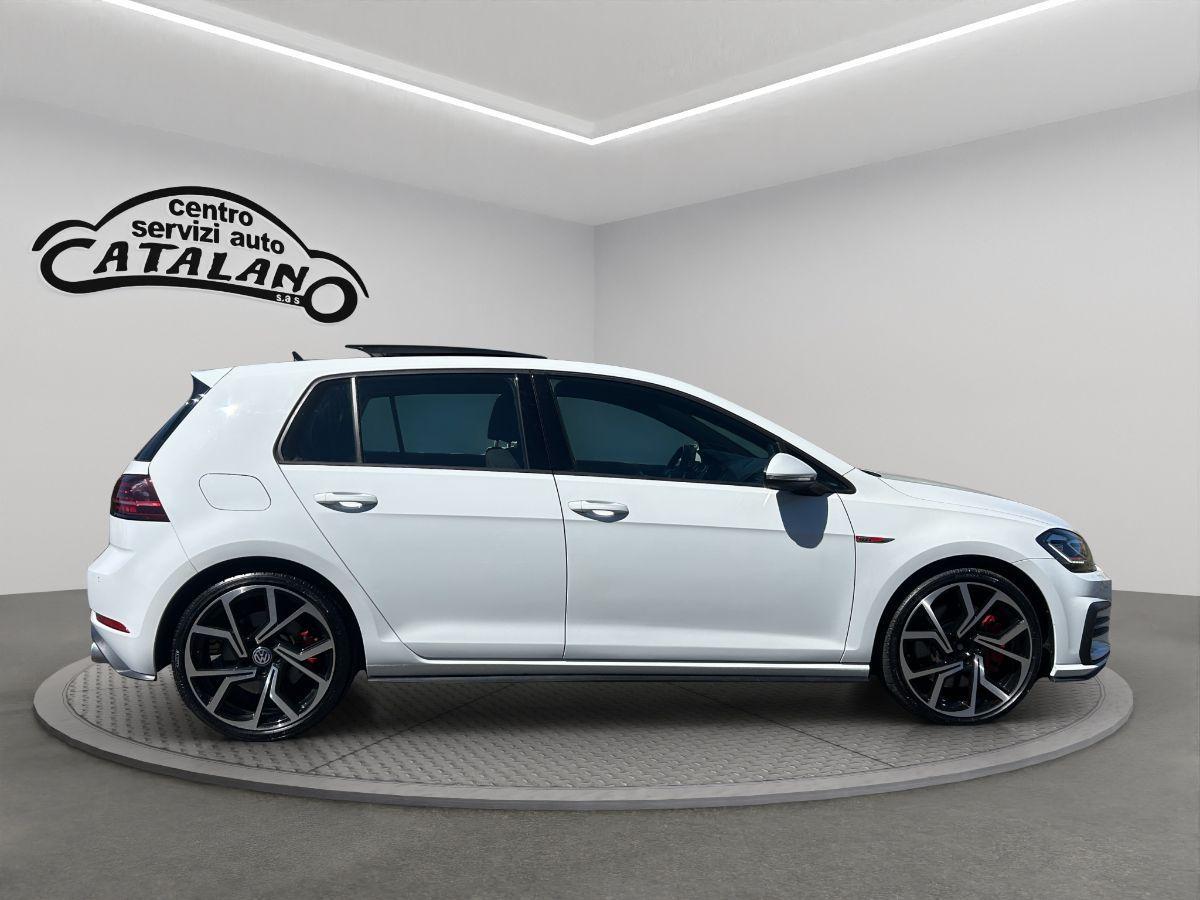VOLKSWAGEN - Golf - 7.5 GTI Perf. 2.0 245CV TSI DSG 5p. BMT TETTO