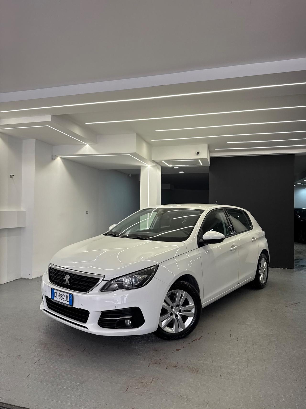 Peugeot 308 BlueHDi 130 S&S Allure