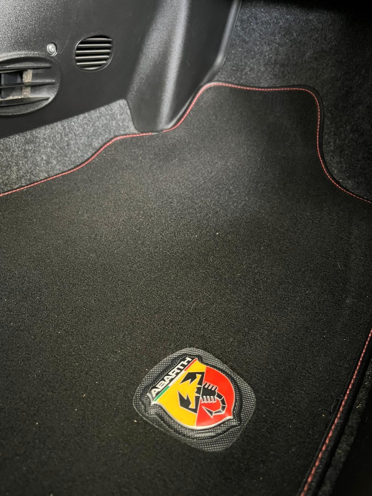 Abarth 500 1.4 Turbo T-Jet Prezzo NON vincolato a formule di finanziamento