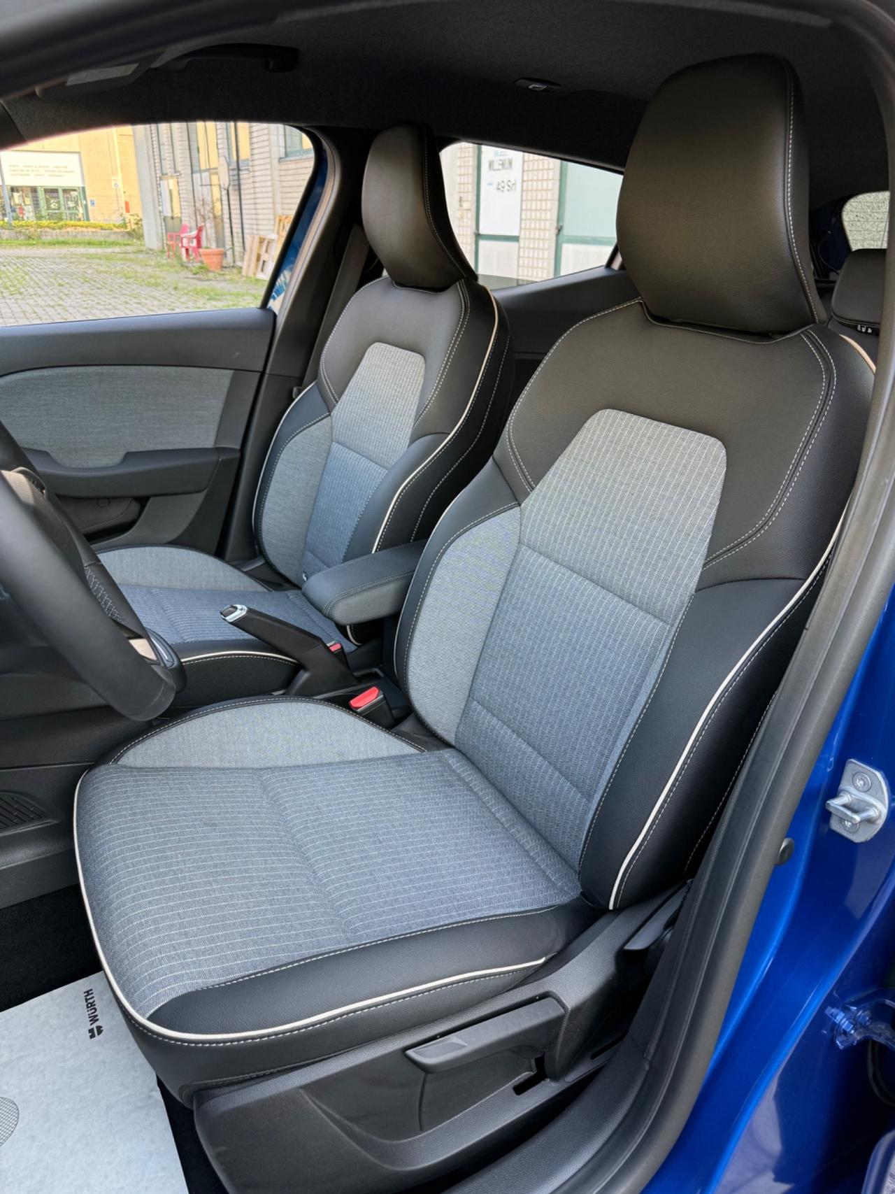 Renault Clio TCe 90 CV 5P*Navi*S&S*Camera*AppleCarPlay