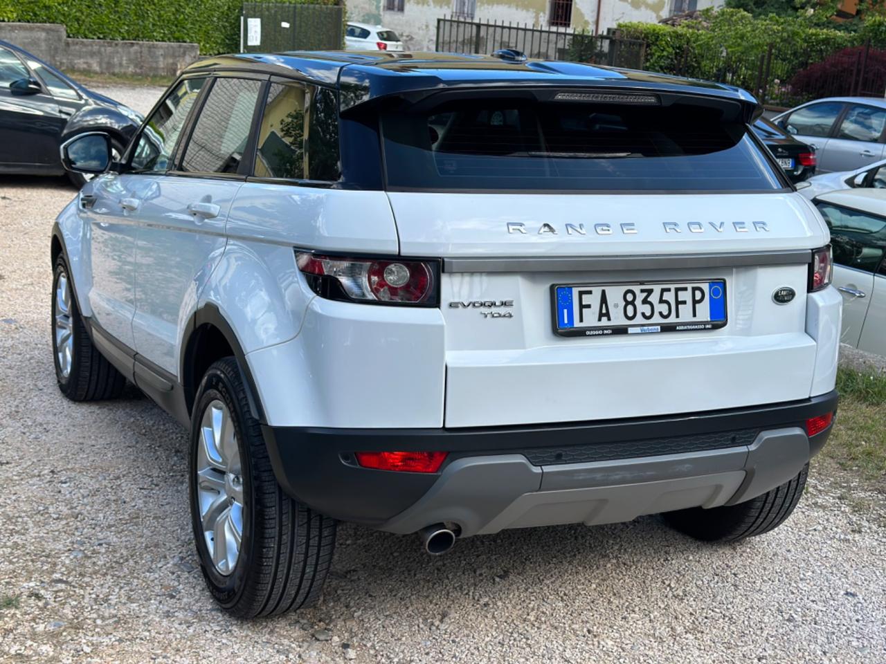 LAND ROVER 2.2 TD4 5p. DYNAMIC MERIDIAN PELLE FULL