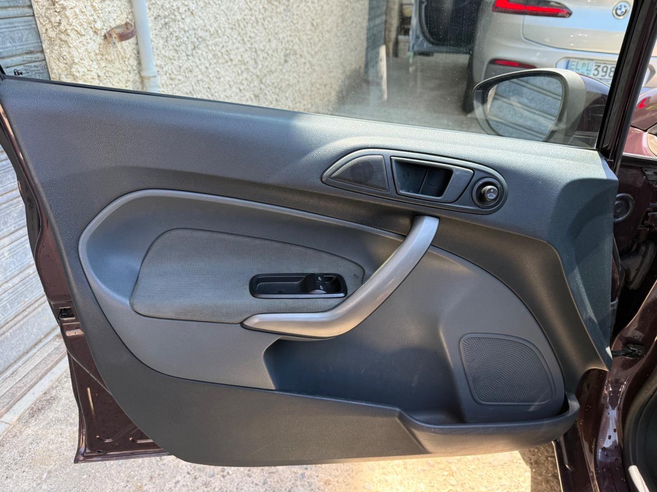 Ford Fiesta 1.4 TDCi 5p. Titanium