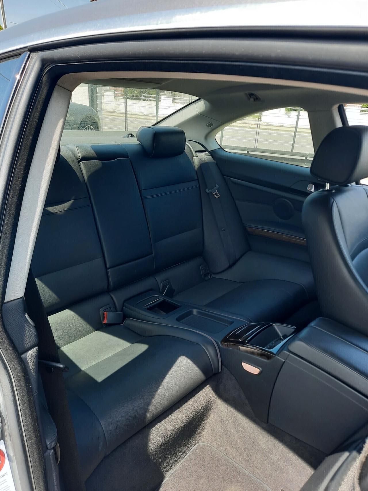 Bmw 320 320d xDrive cat Coupé Futura