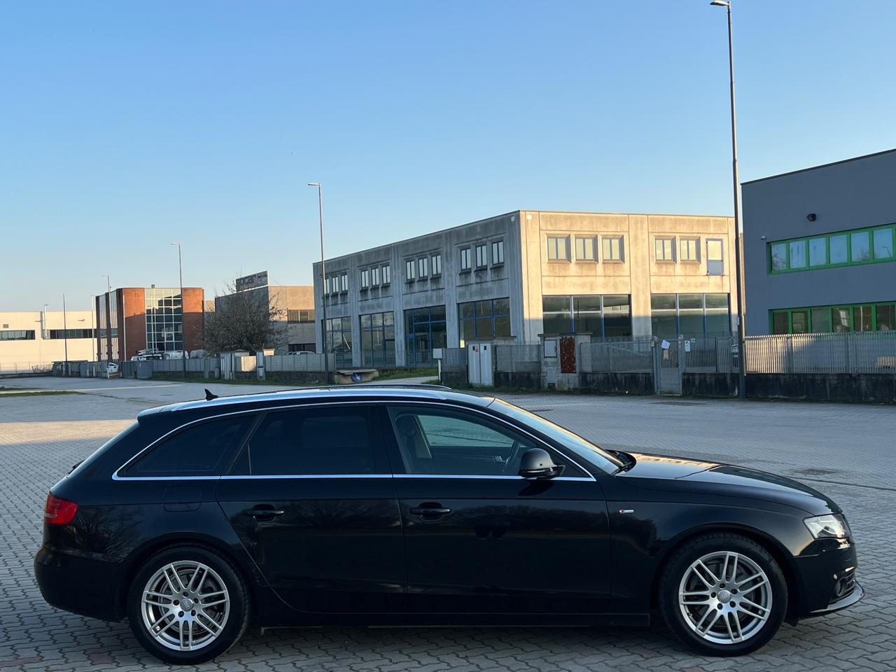 Audi A4 Avant 2.0 TDI 143CV F.AP.