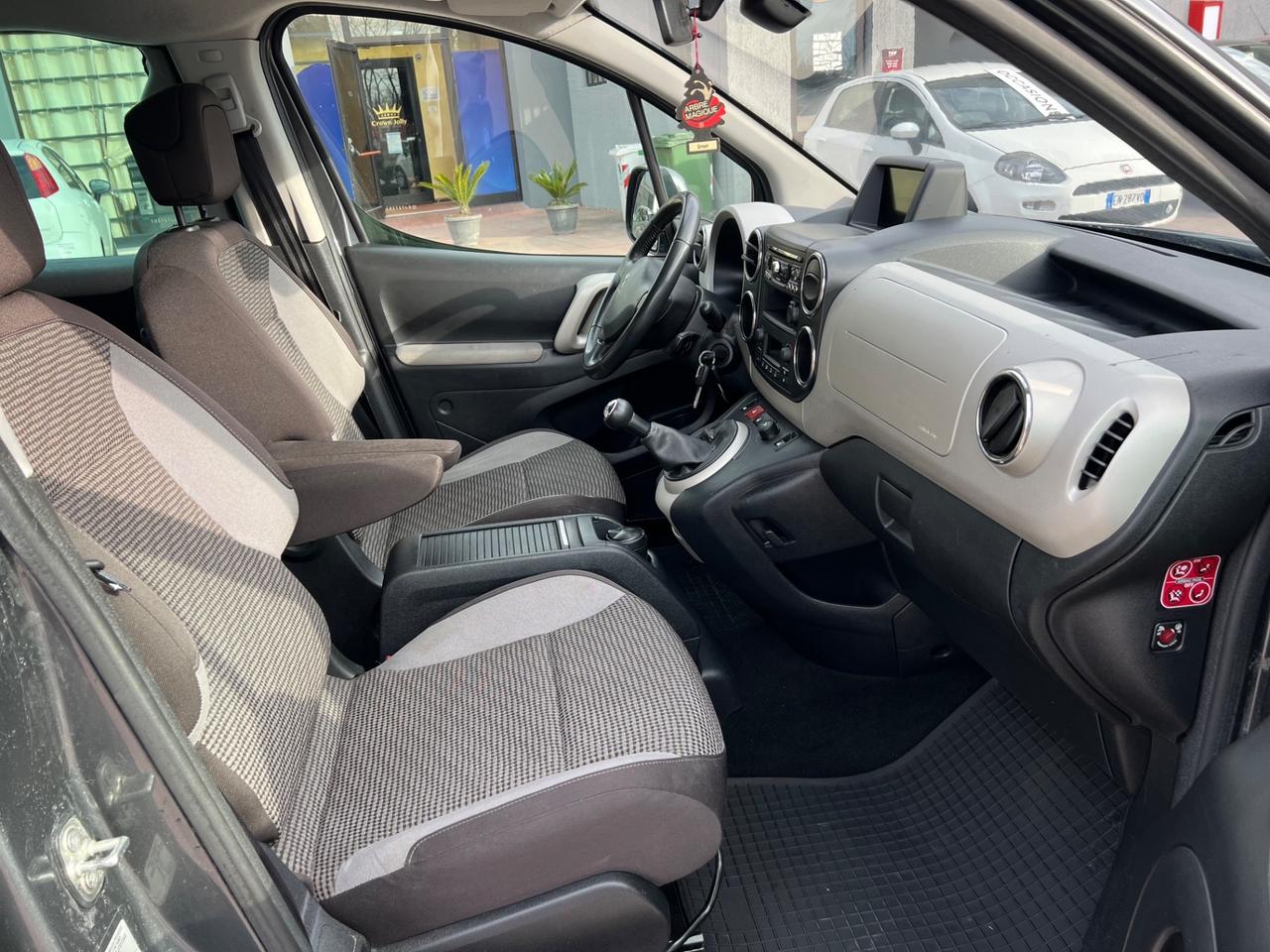 Peugeot Partner Tepee 1.6 HDi 115CV Active