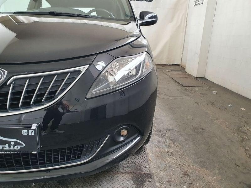 Lancia Ypsilon 1.0 FireFly 5 porte S&S Hybrid Gold TUA DA 129,00 AL MESE
