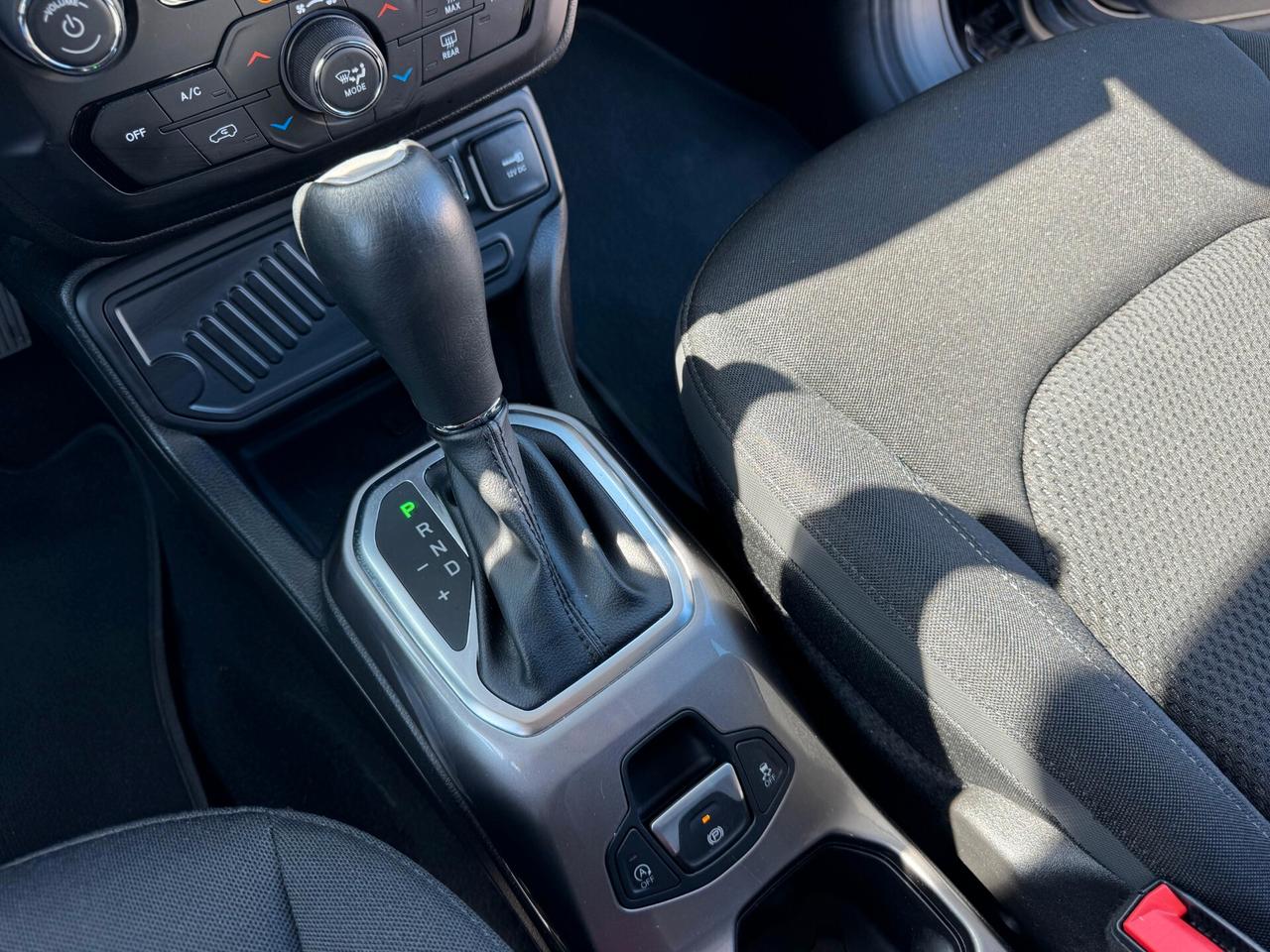 Jeep Renegade 1.3 T4 DDCT Limited