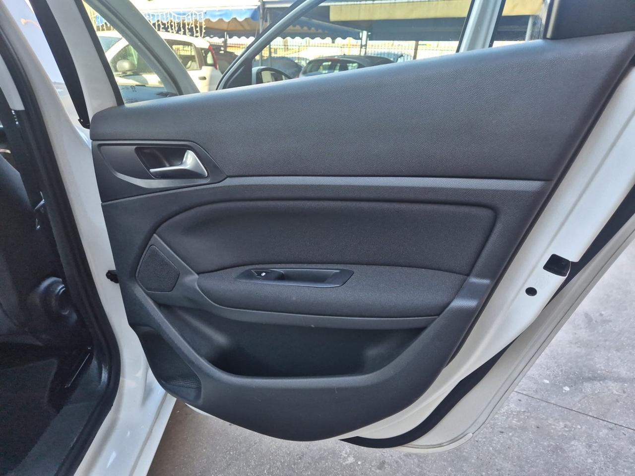 Peugeot 308 BlueHDi 100 S&S SW Allure euro6