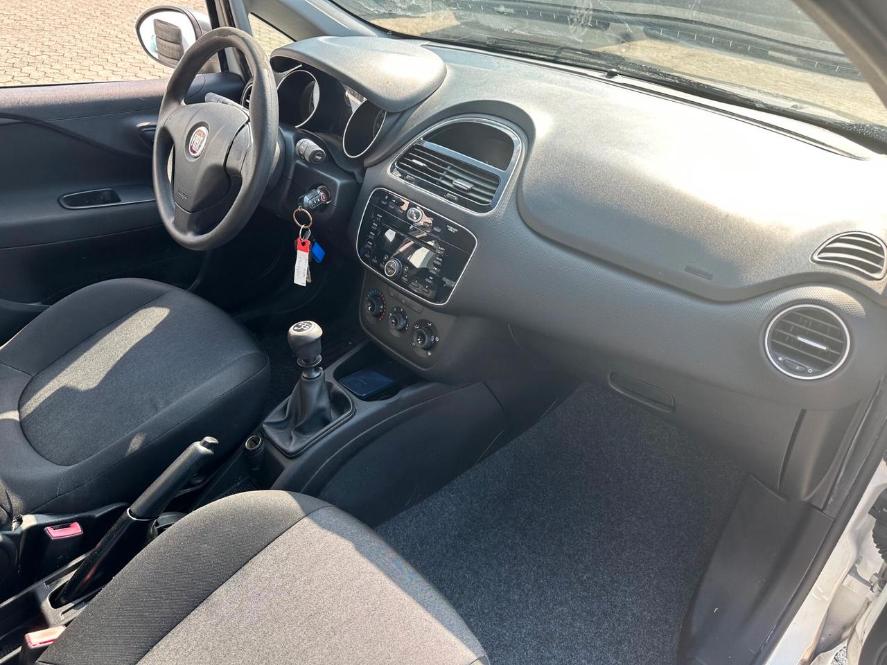 Fiat Punto 1.2 8V 5 porte Young*EURO6*NEOPATENTATI