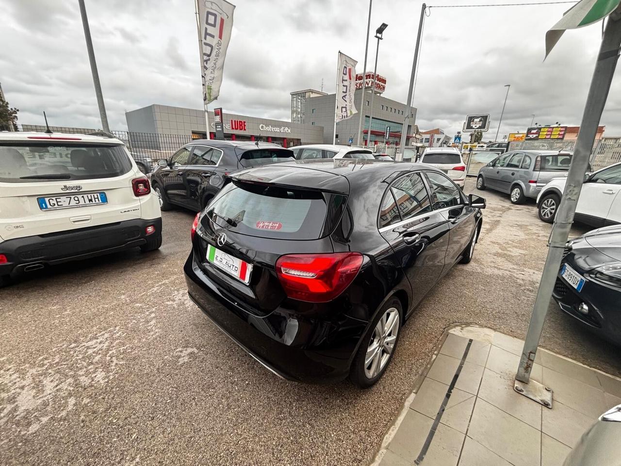 Mercedes-benz A 180 d Premium