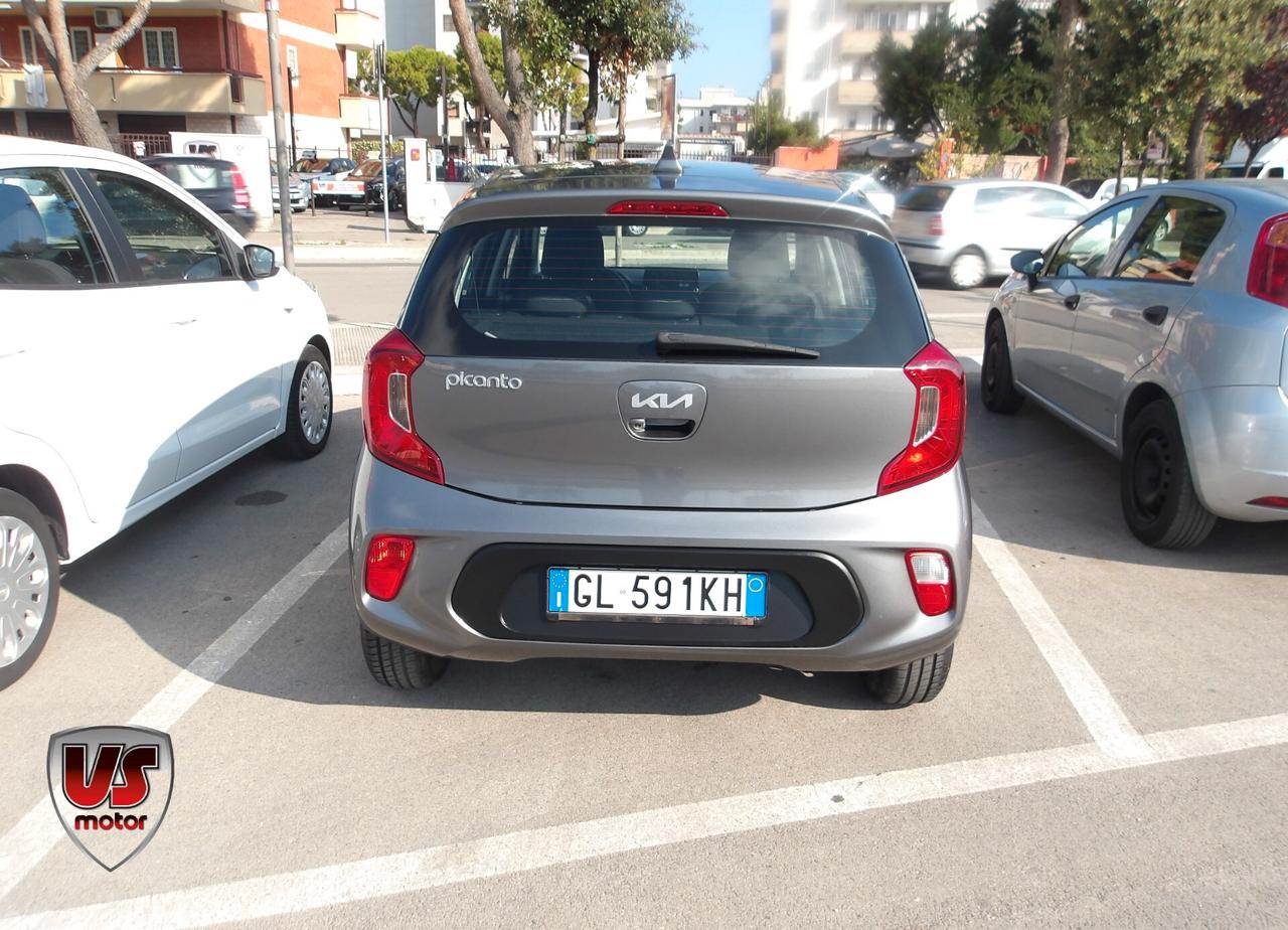 KIA PICANTO 1.0 BENZ-RETROC-2022