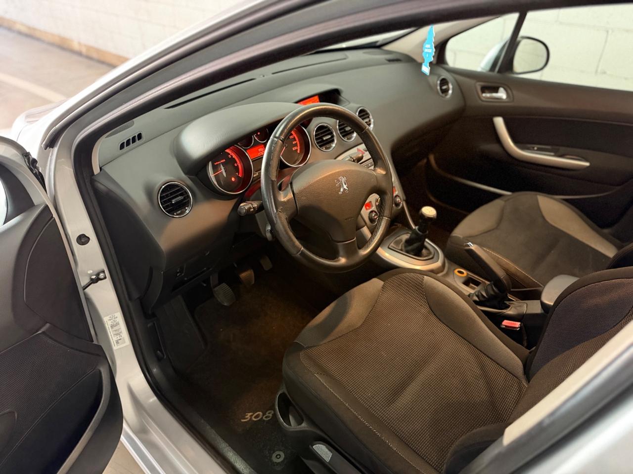 Peugeot 308 1.6 VTi 120CV 5p. Tecno