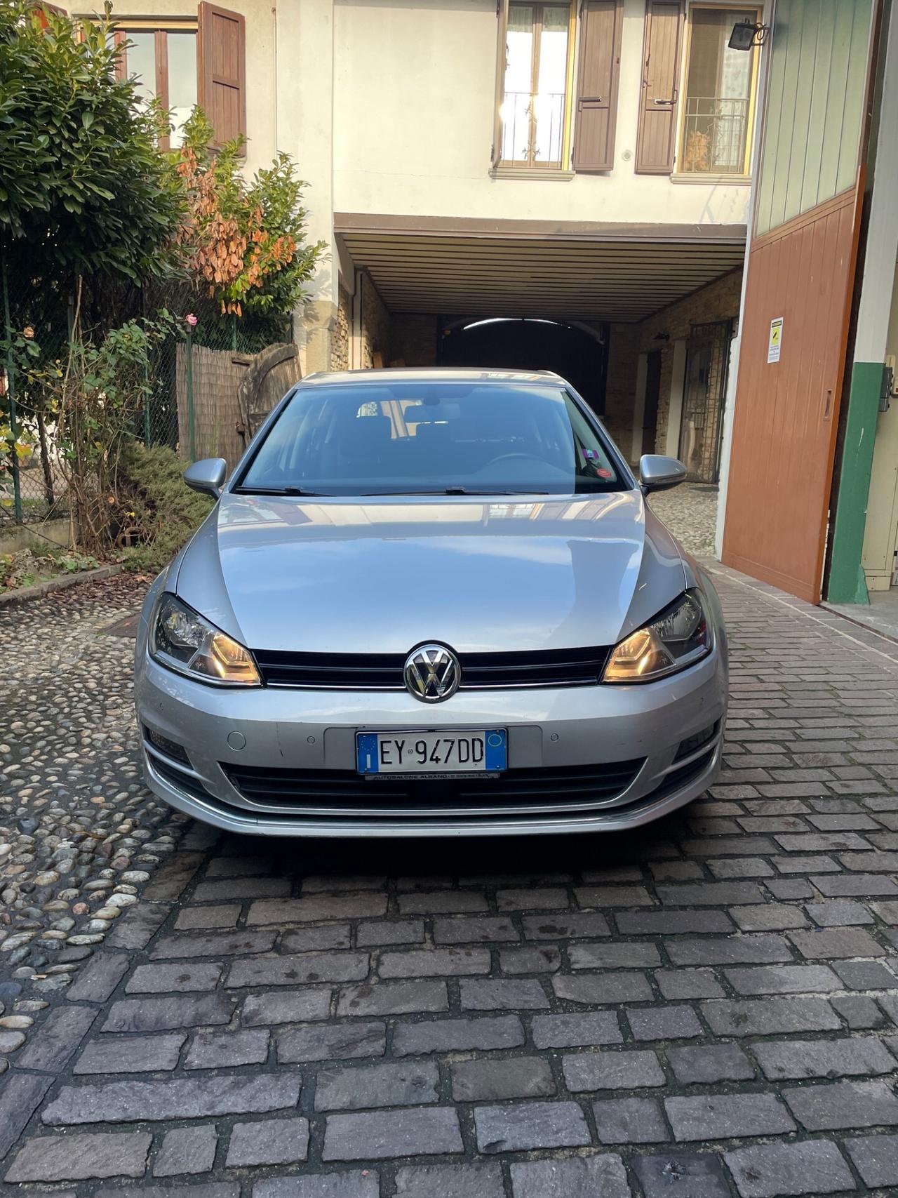 Volkswagen Golf 2.0 150cv DSG