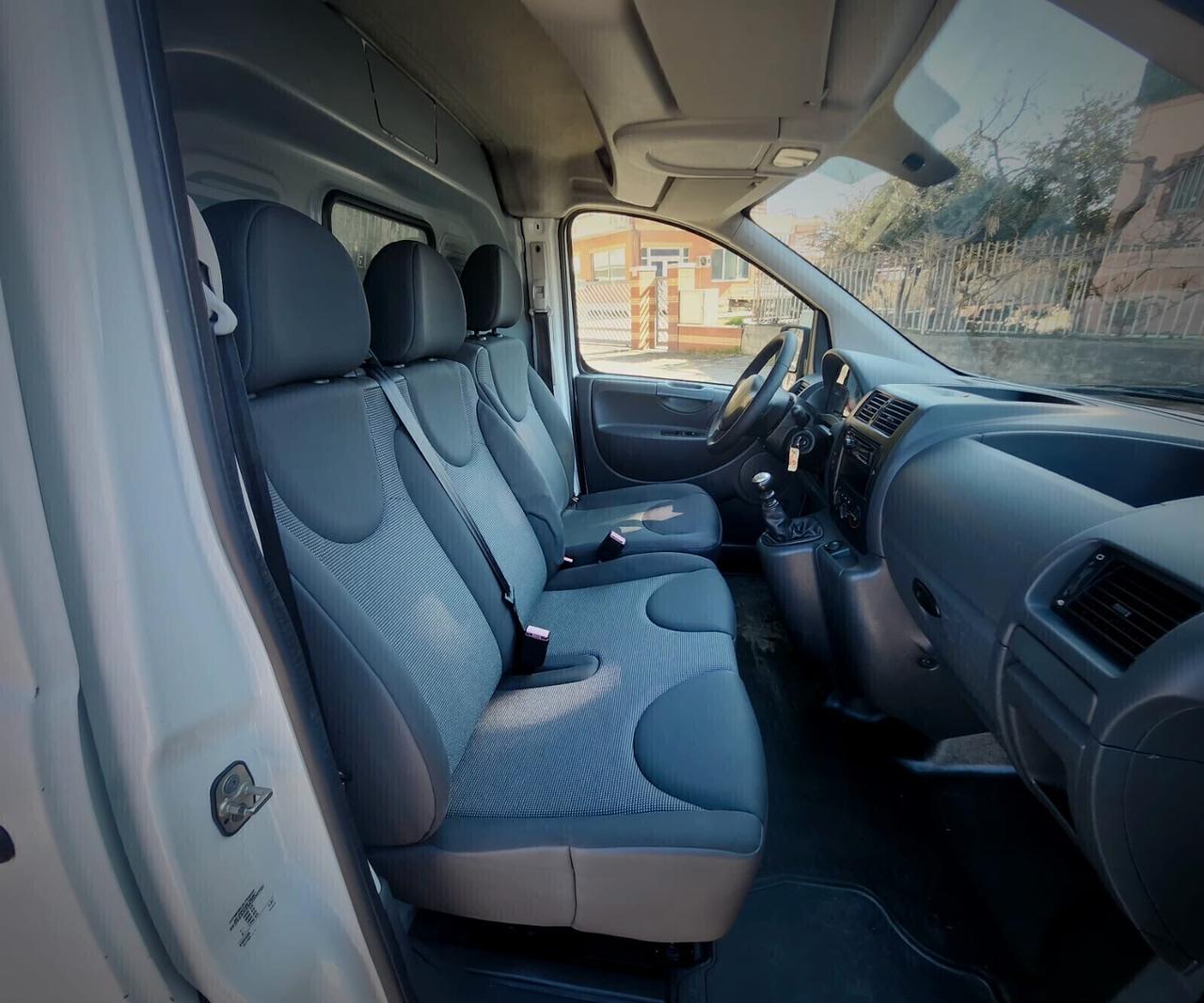 PEUGEOT EXPERT FURGONE 3POSTI 2.0 HDI 136CV MY2015