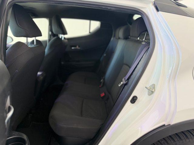 TOYOTA C-HR 1.8 Hybrid E-CVT GR Sport