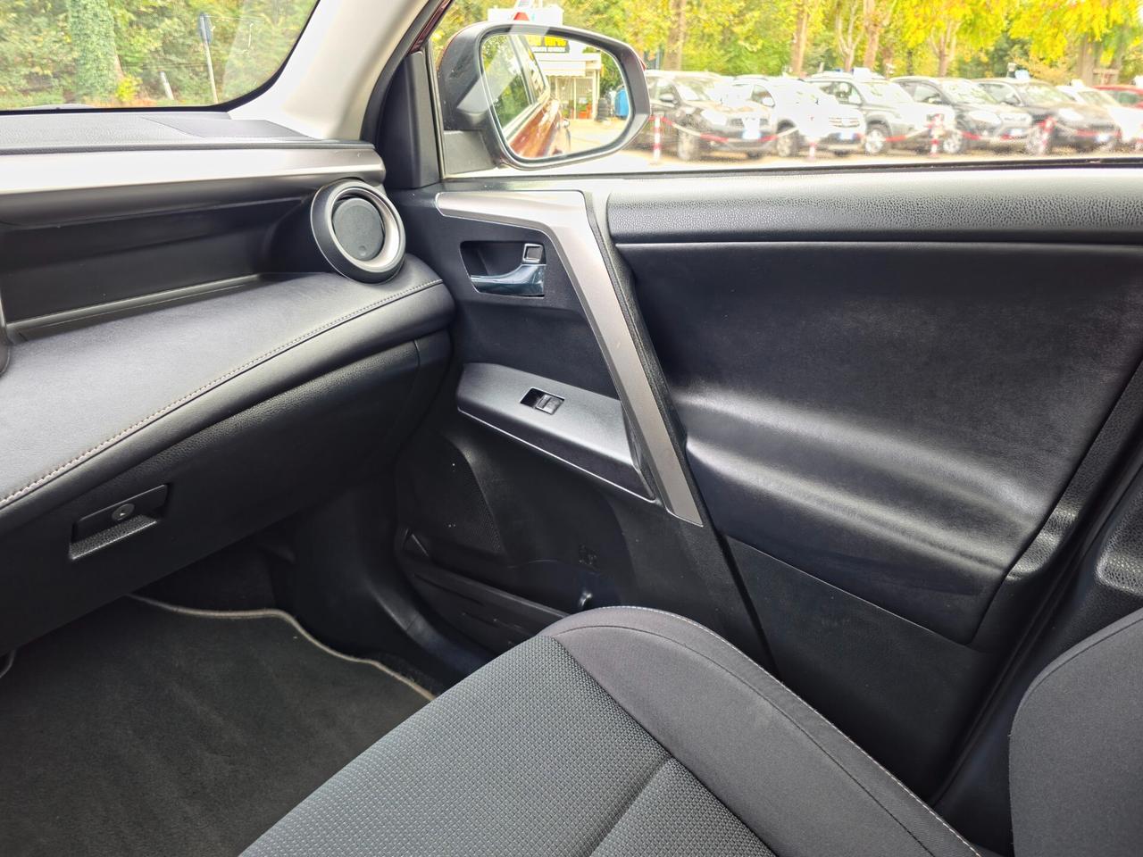 Toyota RAV 4 RAV4 2.5 Hybrid 2WD Active 2017-E6B Automatica