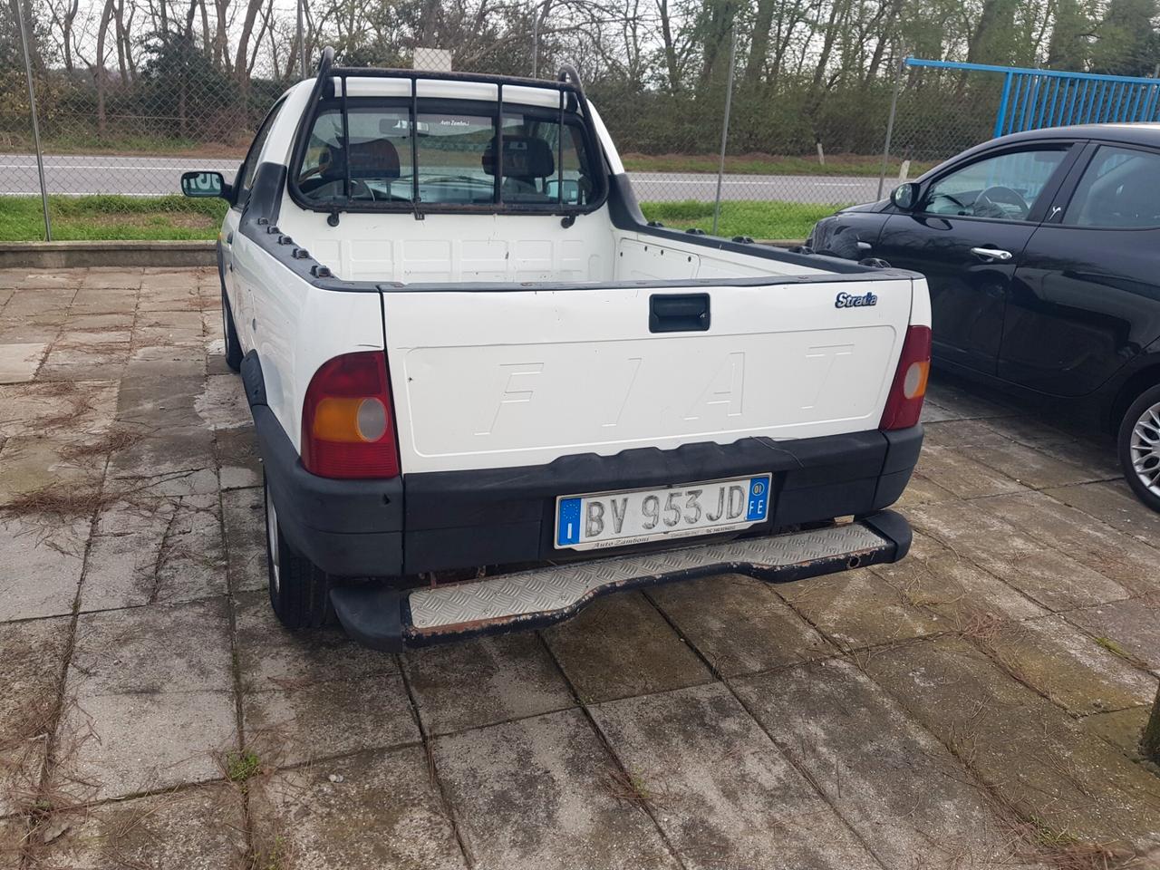 Fiat Strada 1.9 diesel Pick-up