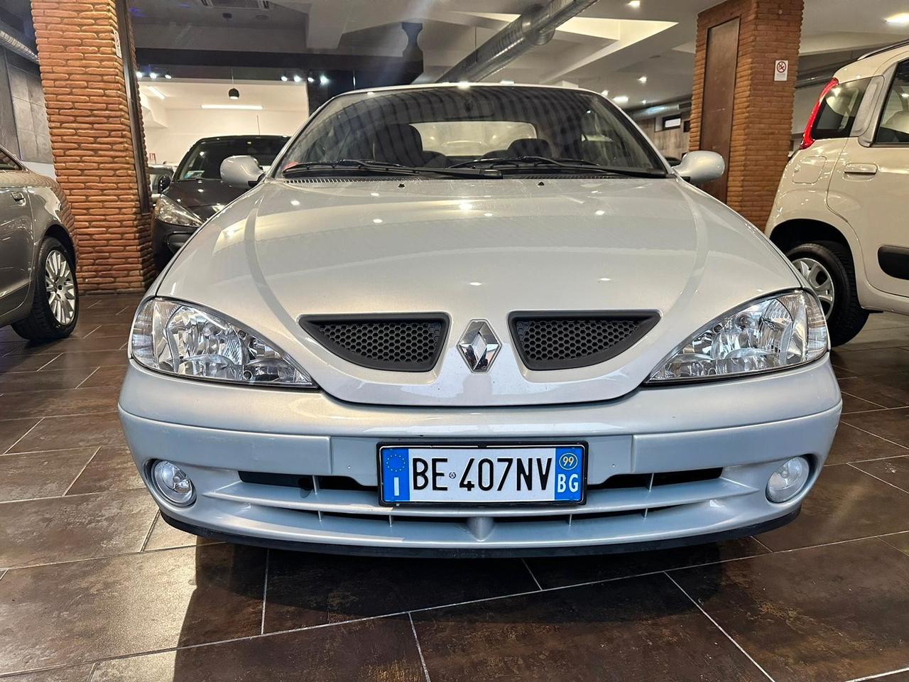 Renault Megane Mégane Cabriolet 1.6 **105000**