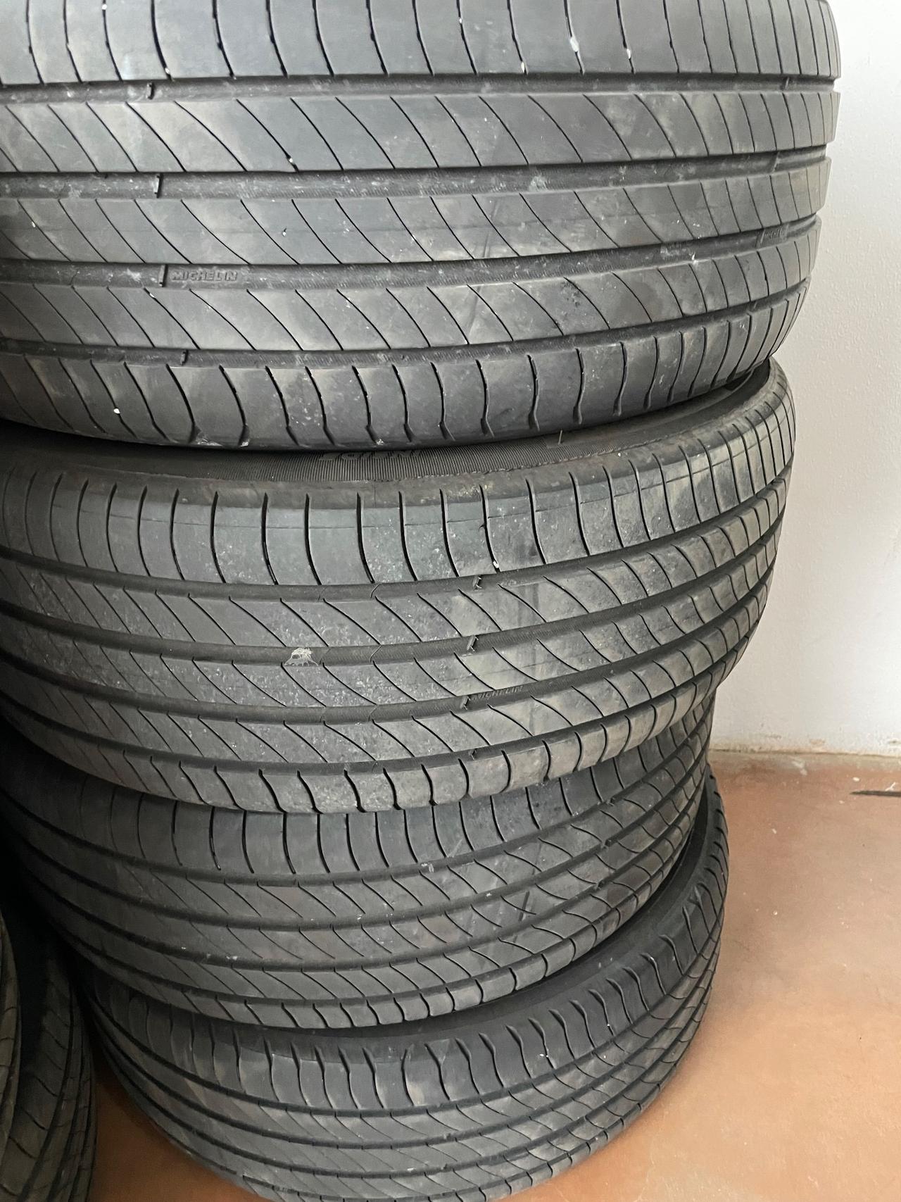 Volvo V60 Cross Country B4 (d) AWD Geartronic Business Pro Line