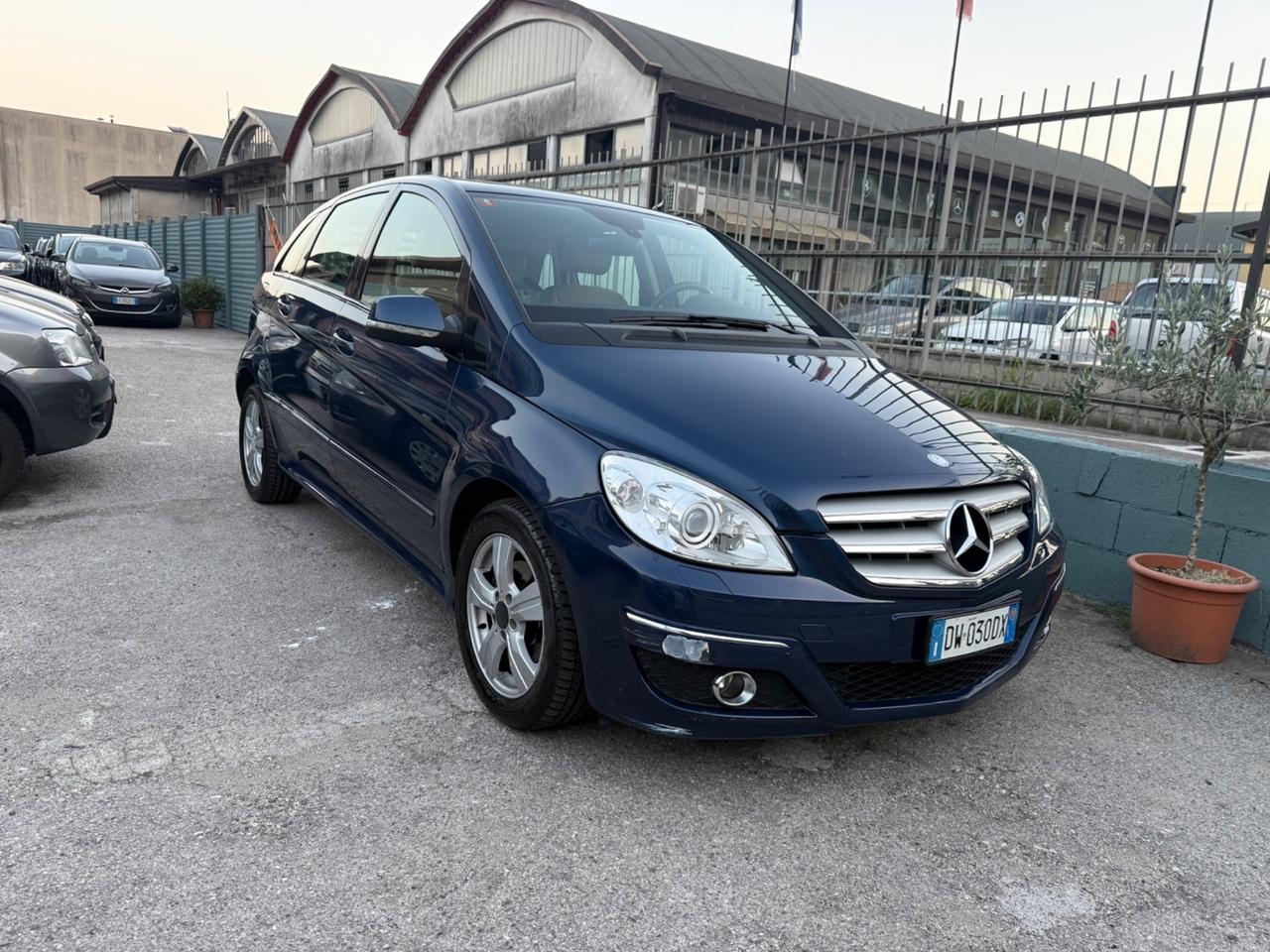 Mercedes-benz B 200 Sport