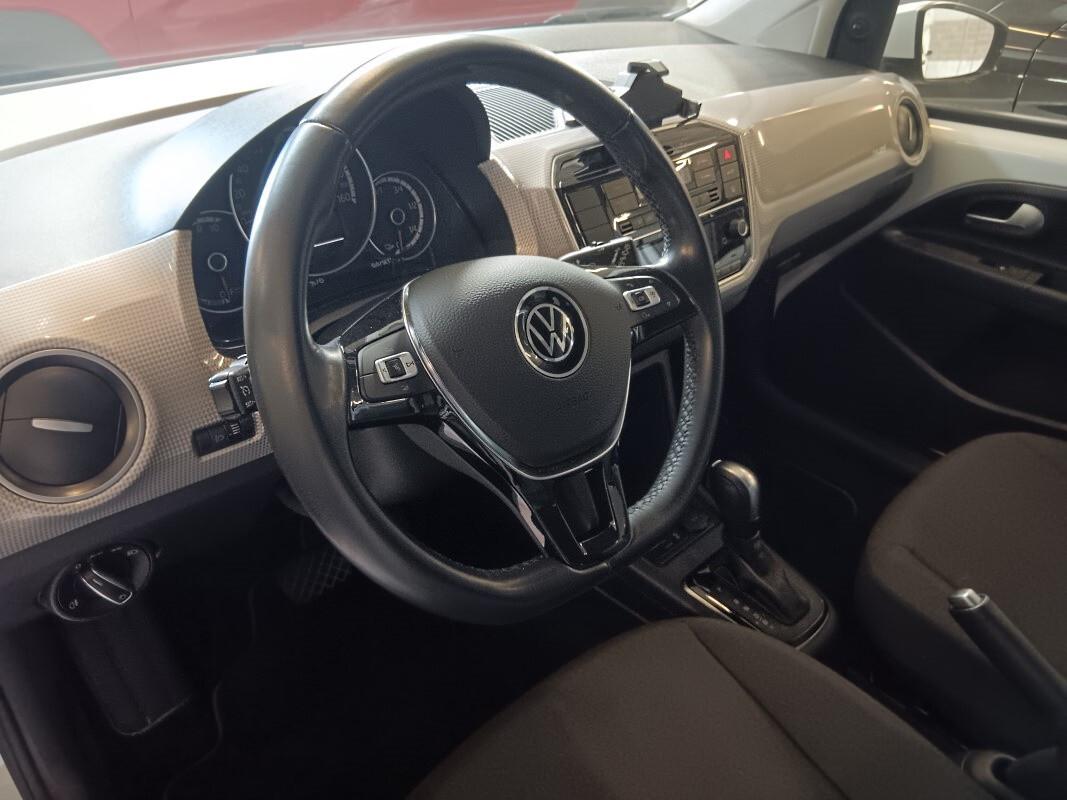 La Volkswagen e-up! Elettrica 83 cv