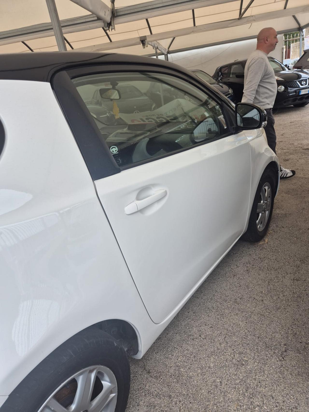 Toyota iQ 1.0 High Collection