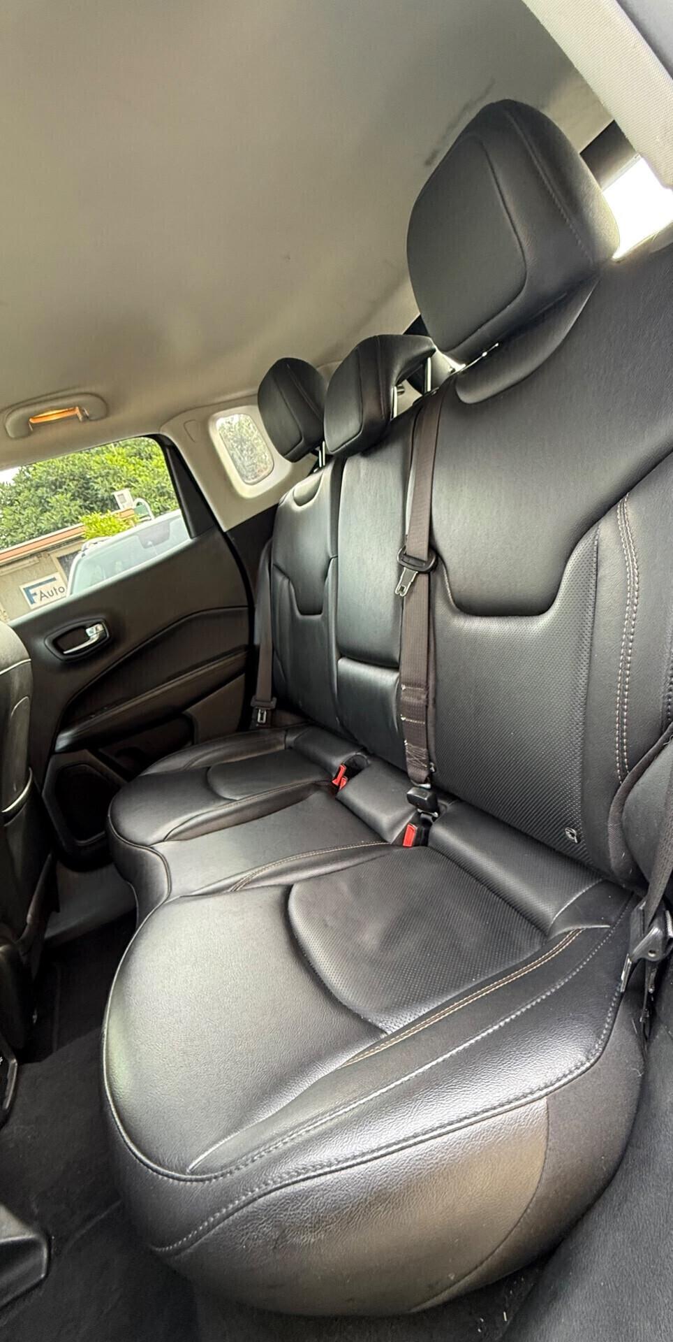 Jeep Compass 1.6 Multijet 2WD Limited FULL OPTIONAL,Cerchi 19”,LED+Xeno,bicolore,pelle,ecc.