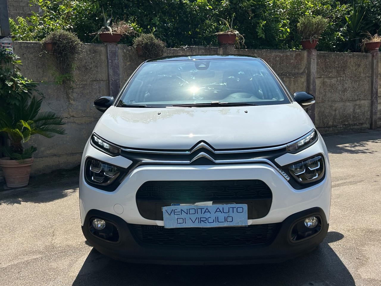 Citroen C3 1.2 PureTech 110cv EAT6 Shine