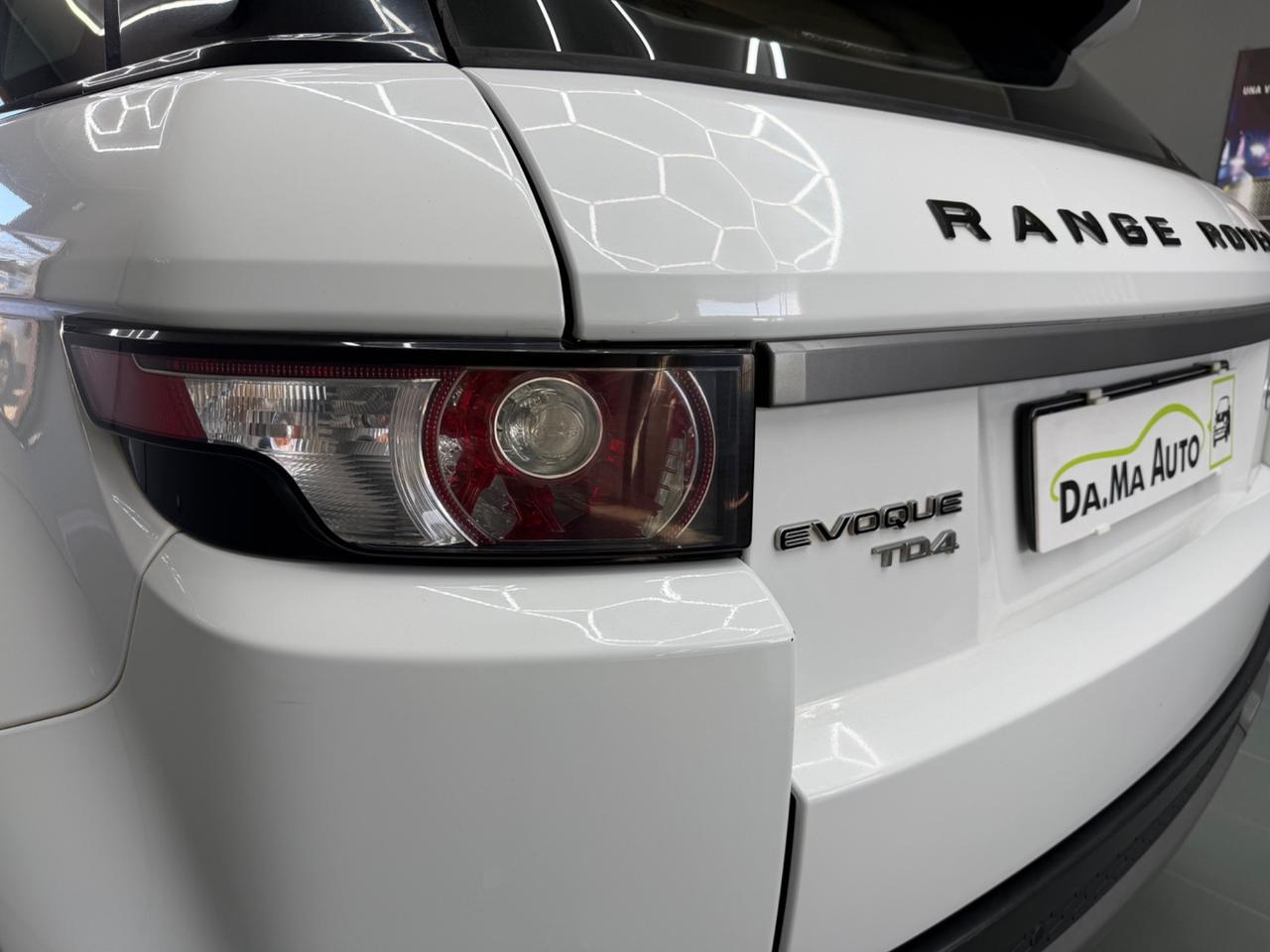 Land Rover Range Evoque 2.2 TD4 5p. British Edition Dynamic