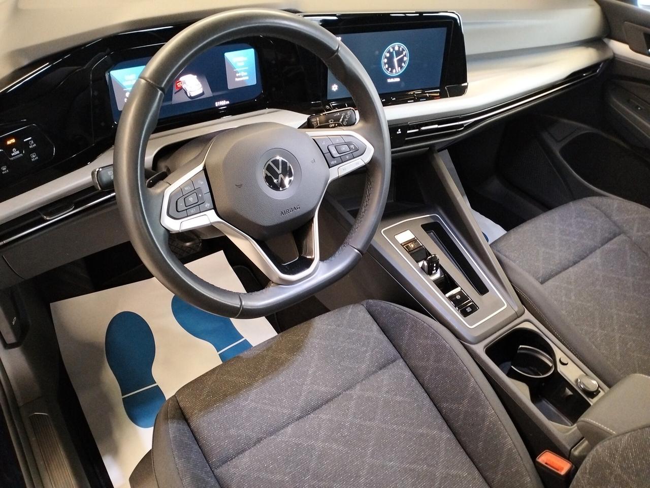 Volkswagen Golf 1.0 eTSI EVO DSG Life