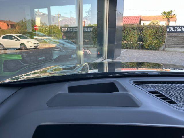 BMW X1 xDrive 20d MSport Pro StepTronic Total Black