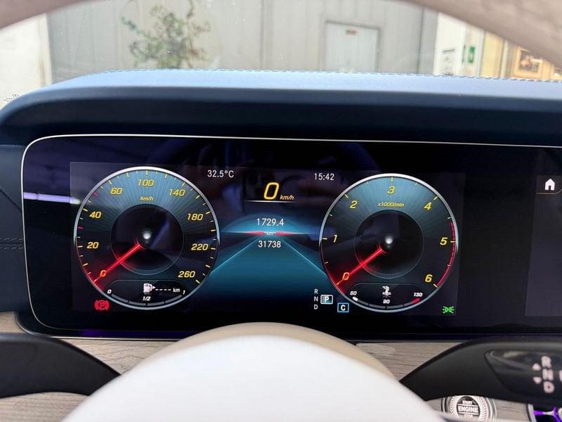 Mercedes-Benz Classe E Cpé E 220 d 4Matic Premium Plus