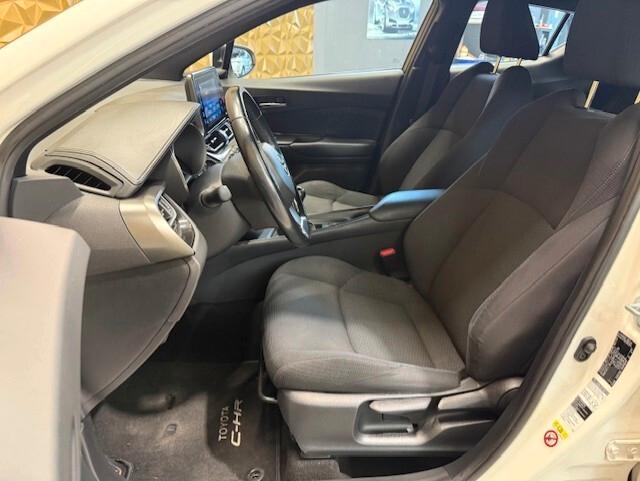 Toyota C-HR 1.2 Turbo Business