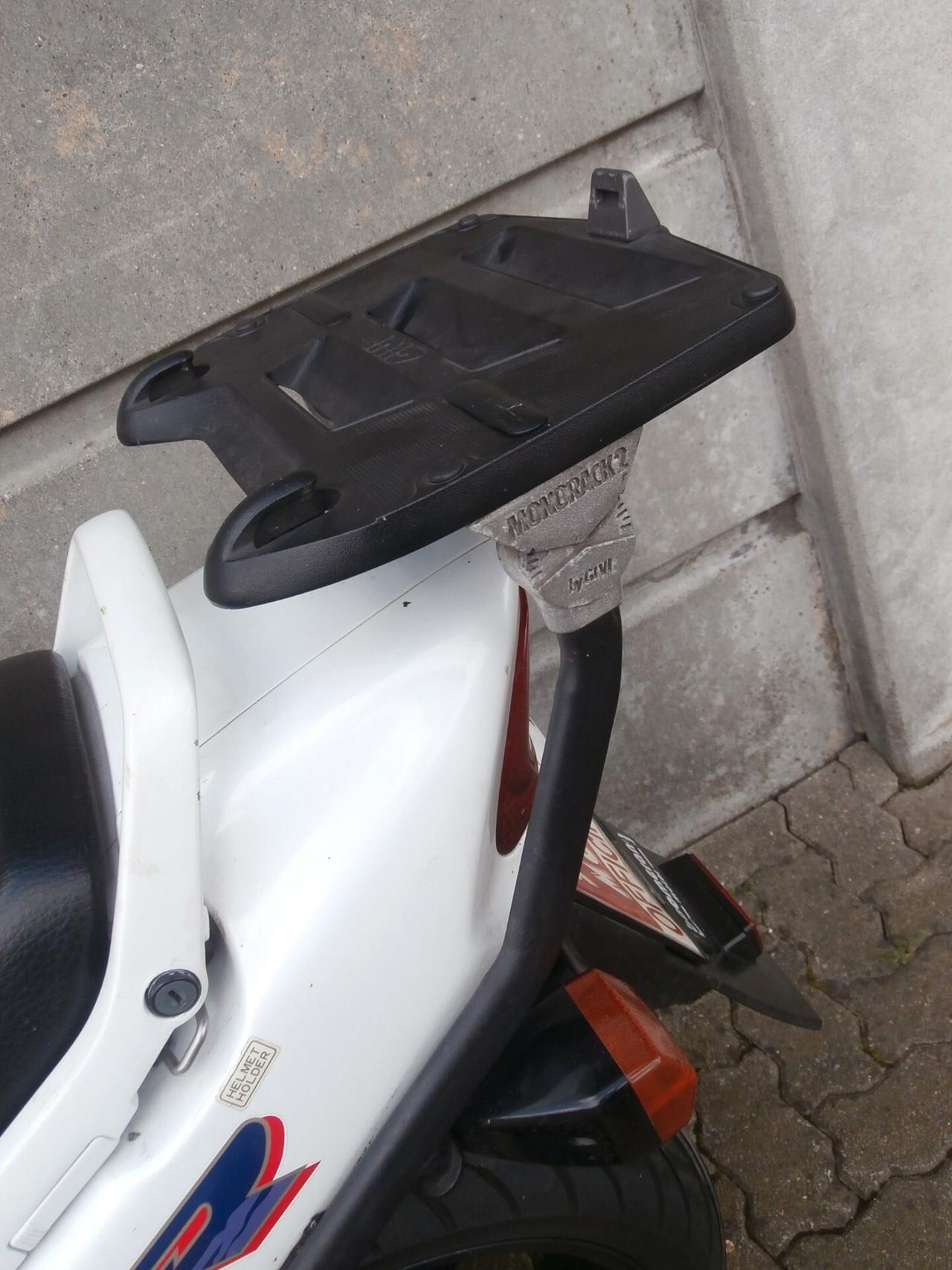 HONDA CBR 1000 F del 1993 compreso trapasso-tagliando-garanzia