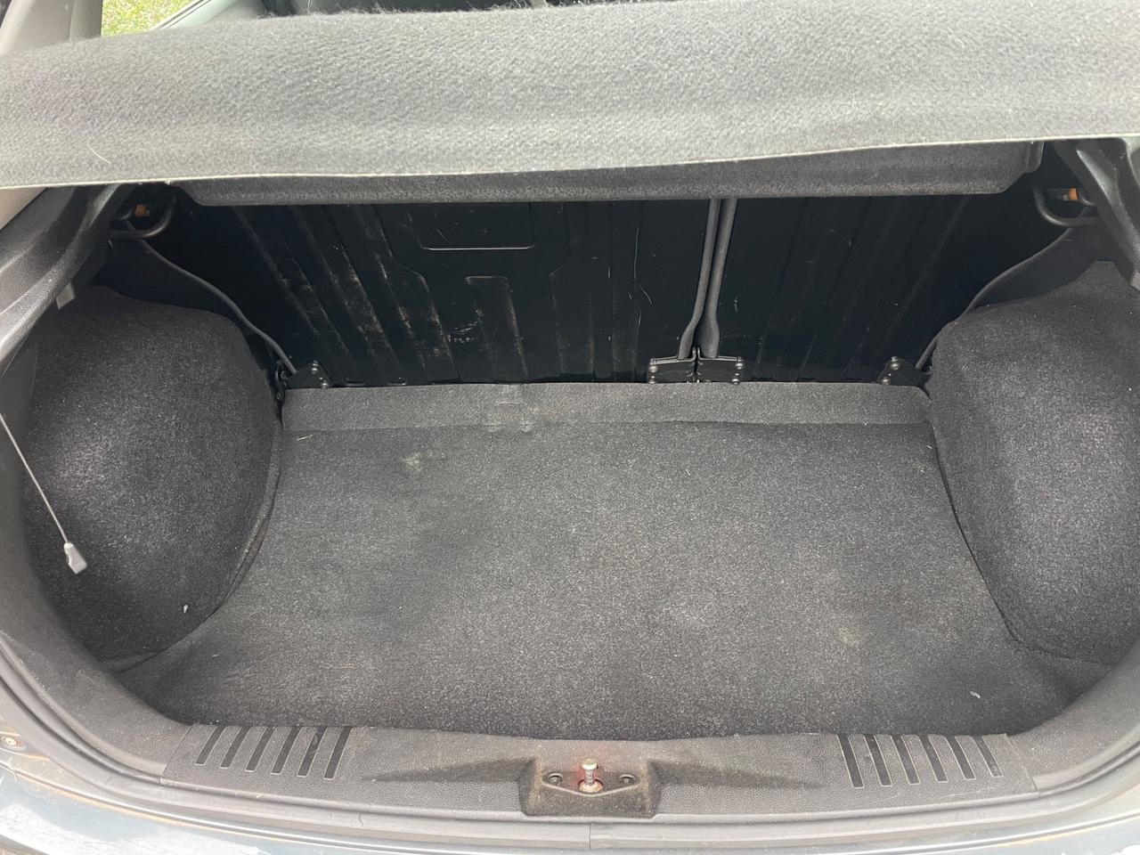 Ford Fiesta 1.2 16V 5p. Zetec - Euro 4 -