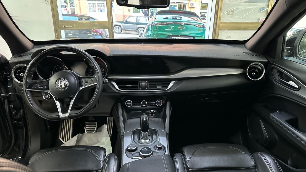 Alfa Romeo Stelvio 2.2 Turbodiesel 210 CV AT8 Q4