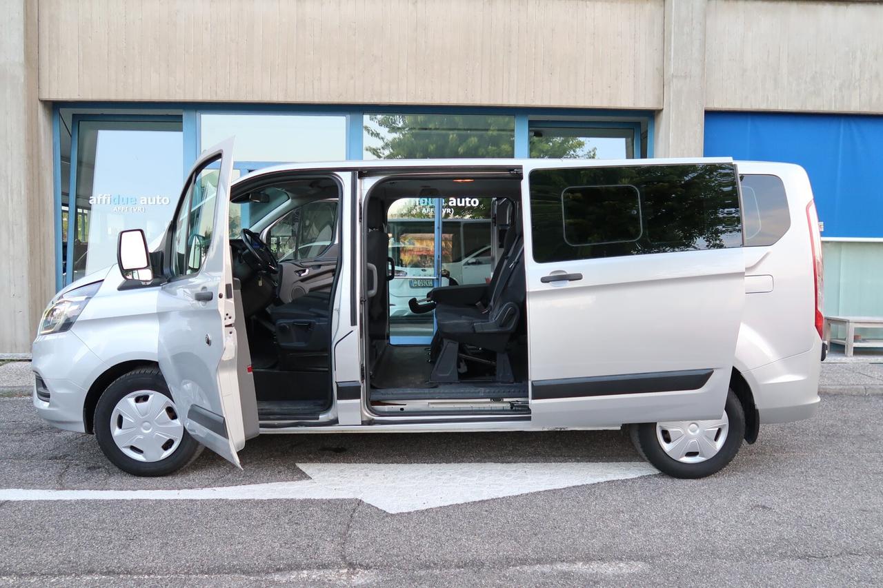 Ford Tourneo Custom Combi 2.0 EcoBlue 130CV aut. PL 9 posti