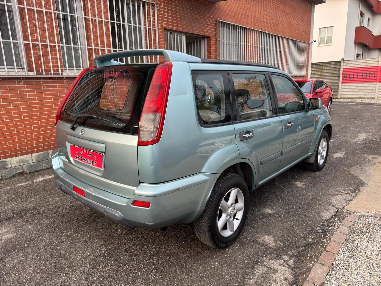 Nissan X-Trail 2.2 TD Di 114CV Elegance