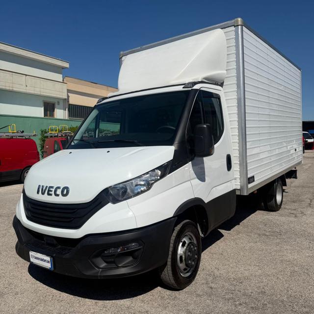 IVECO DAILY 35C14 BOX 3 POSTI - 2024