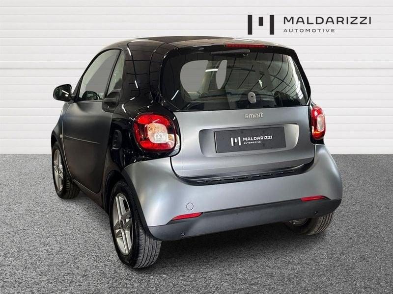 smart fortwo III 2020 eq Pure 22kW