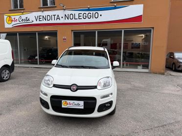 Fiat Panda 1.2 Lounge 5 POSTI NEOPATENTATI