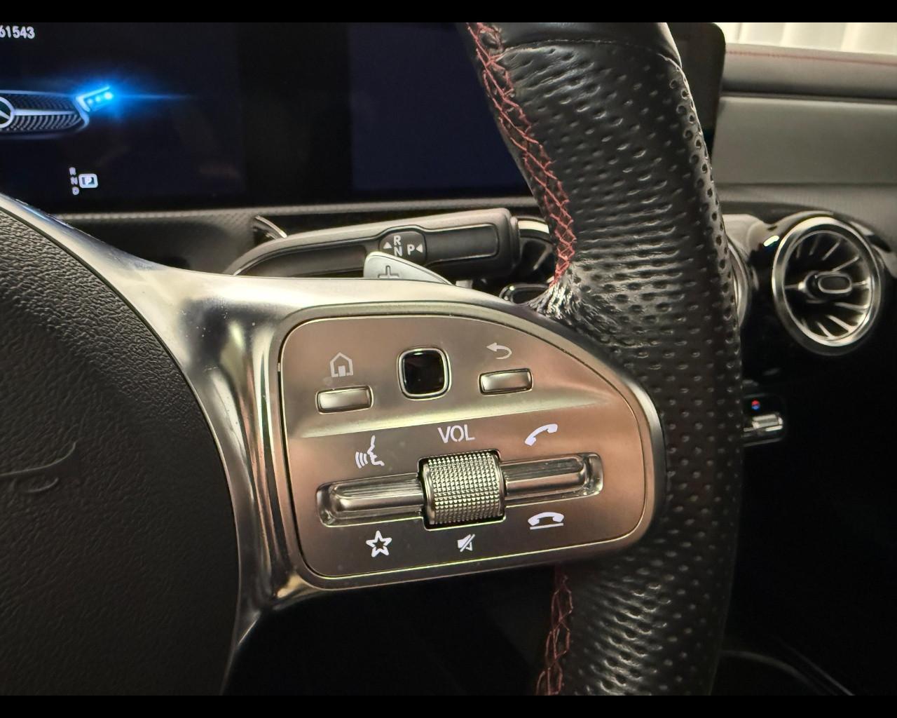 Mercedes-Benz CLA Coupé (C118) - CLA 200 d Automatic Premium