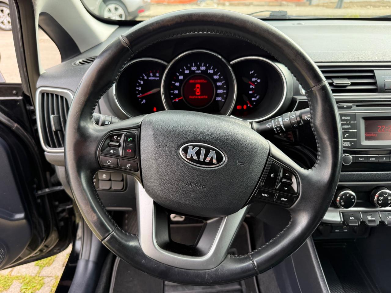 Kia Rio 1.1 CRDi 5p. FULL Optional